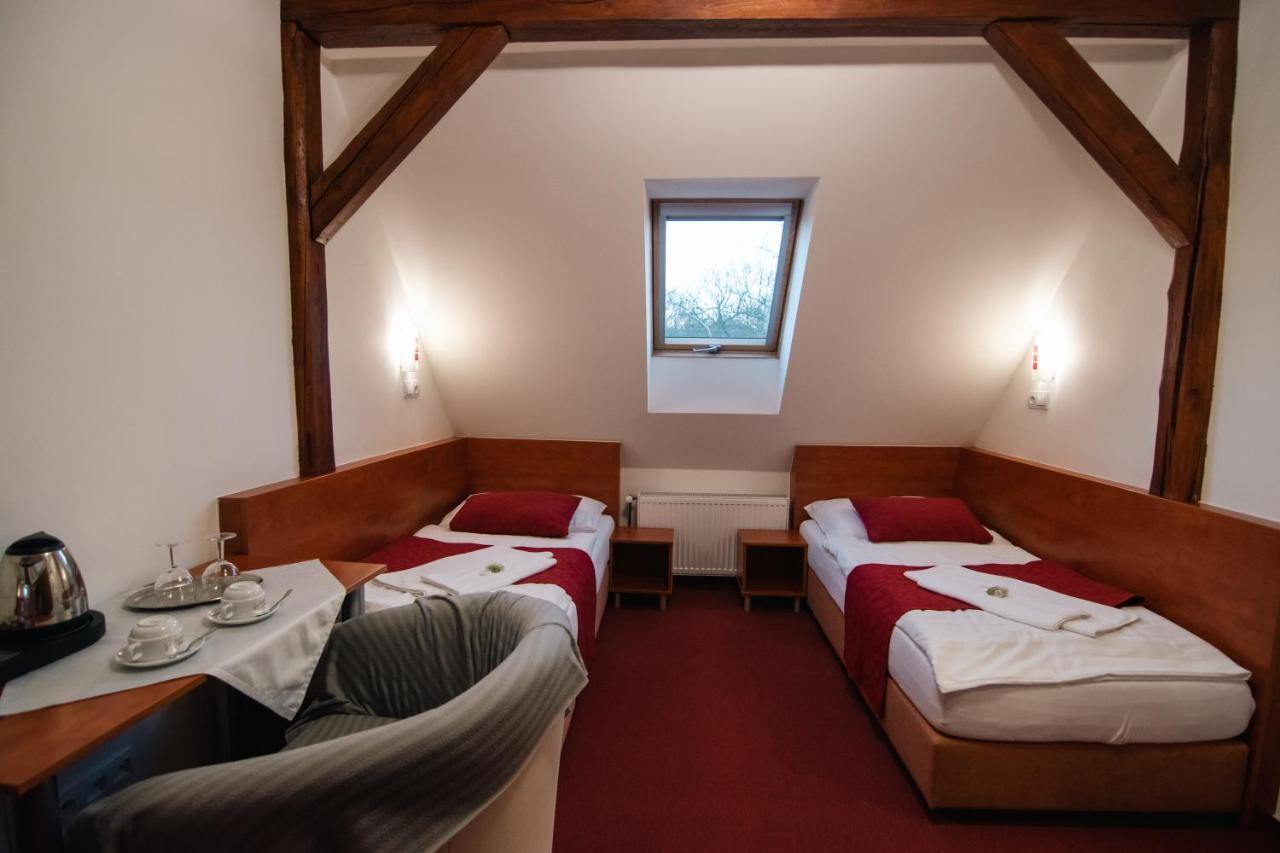 Hotel U Kaple Decin Extérieur photo