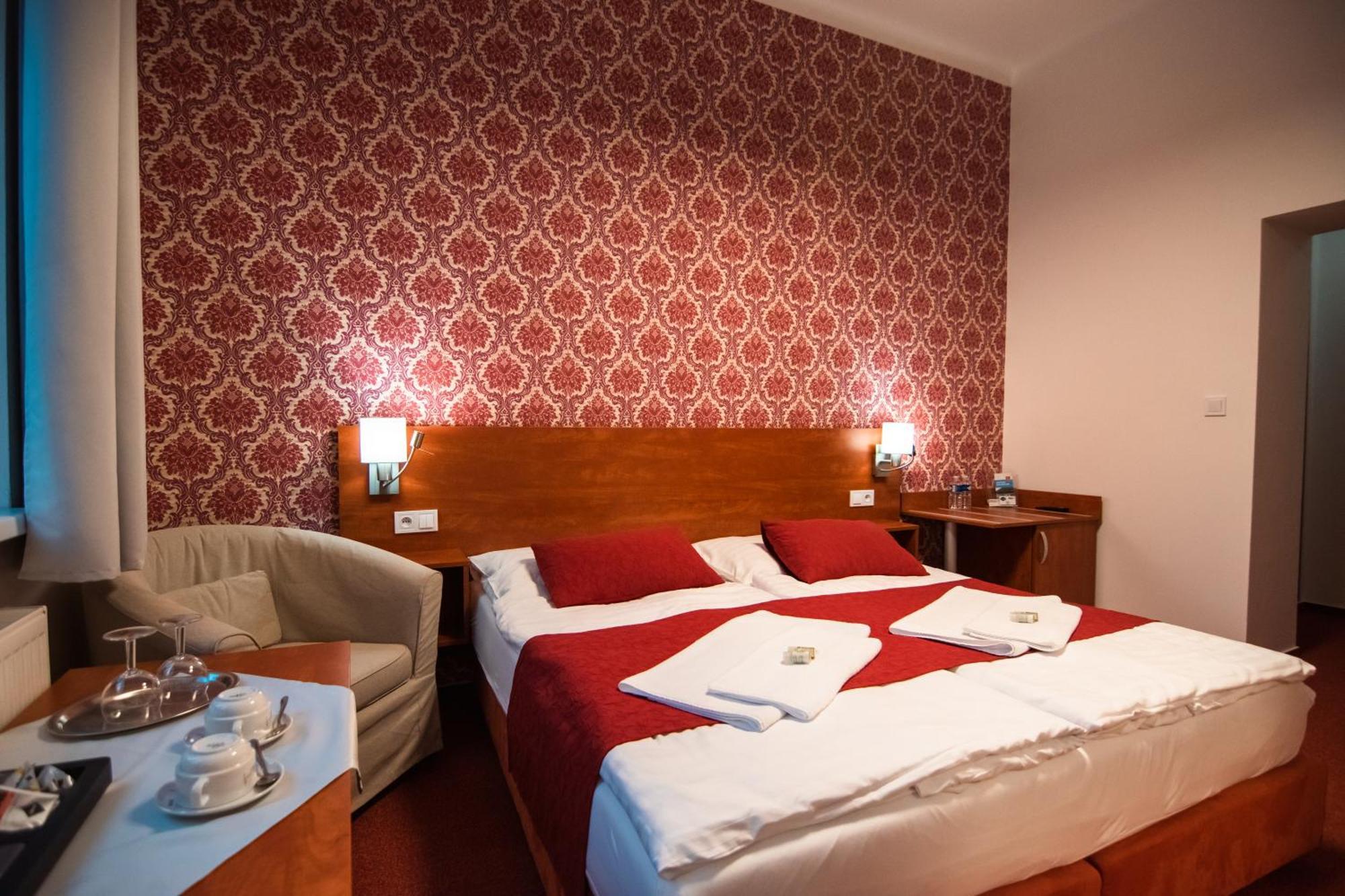 Hotel U Kaple Decin Extérieur photo