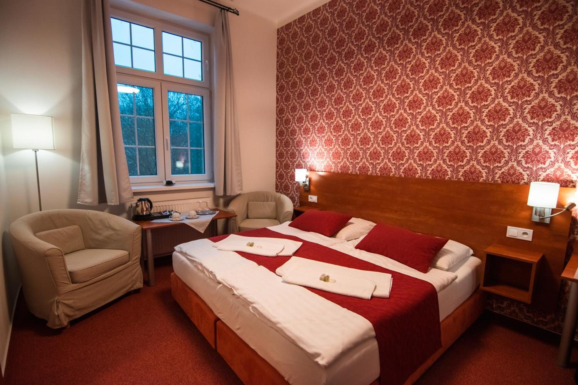 Hotel U Kaple Decin Extérieur photo